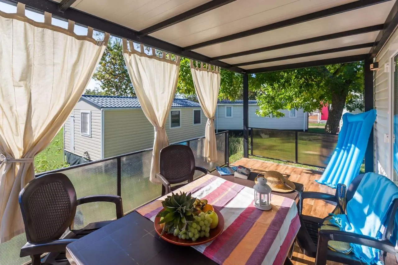 Ferienpark Camping Adria Mobile Home Park Umag
